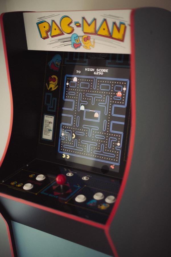 Homewell Apartments Game And Movie Πόζναν Εξωτερικό φωτογραφία